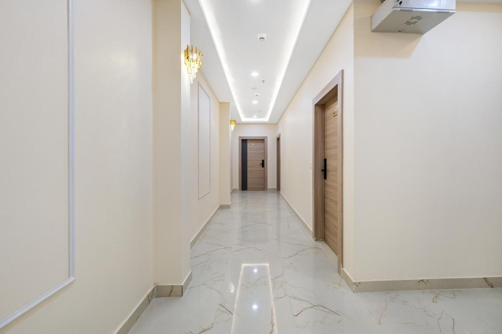 Hotel Sudarshan Ayodhya Exterior photo